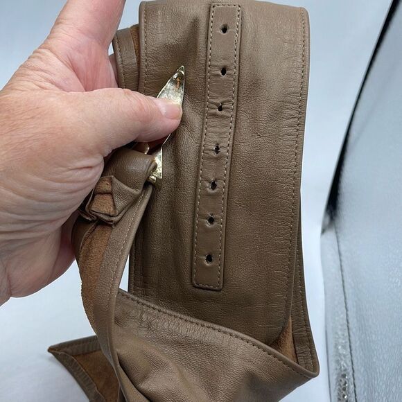 Vintage leather wide 3” waist belt 30.5” and smaller - Picture 3 of 7